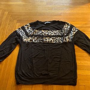 EUC Rae Mode shirt